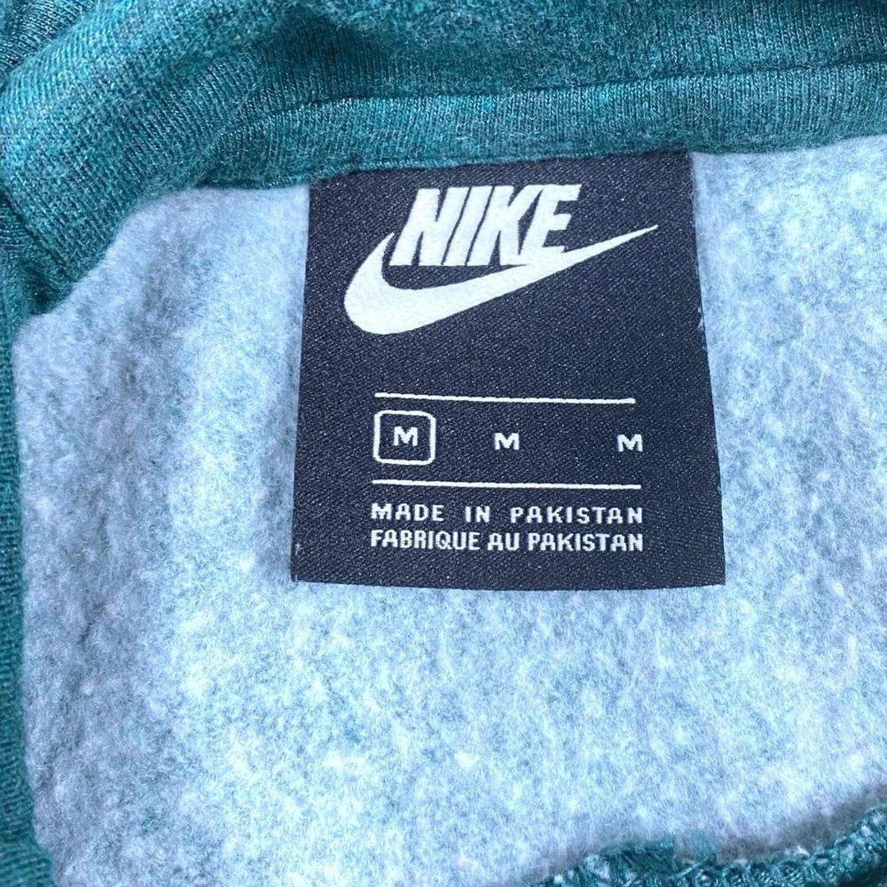 Nike‎ Essential Funnel Neck Fleece Pullover Hoodie Women MEDIUM Green Workout